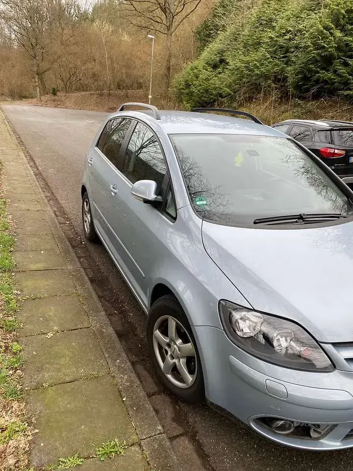 Gebraucht VW Golf Plus Cross Trendline 80 PS (58 kW) 2008 Limousine