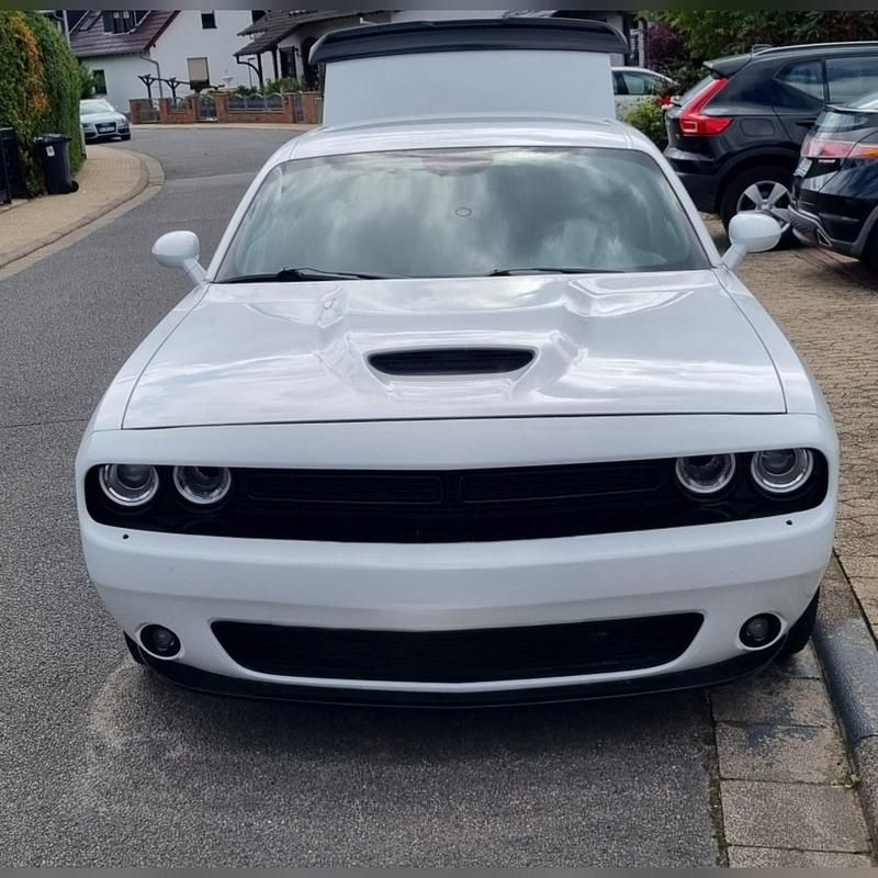 Weiß Gebraucht 2019 Dodge Challenger Coupé | 29.999 € (Superpreis) - Bild 1/4