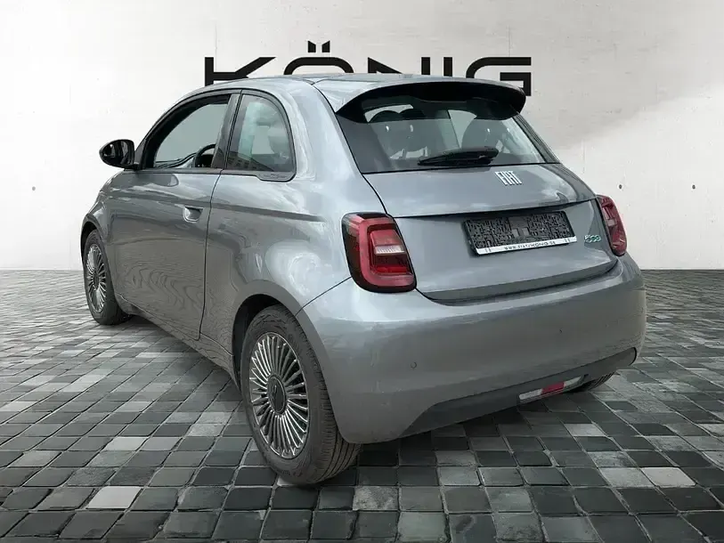 Gebraucht Fiat 500e Icon 86 kW (118 PS) 2022 Grau Kleinwagen