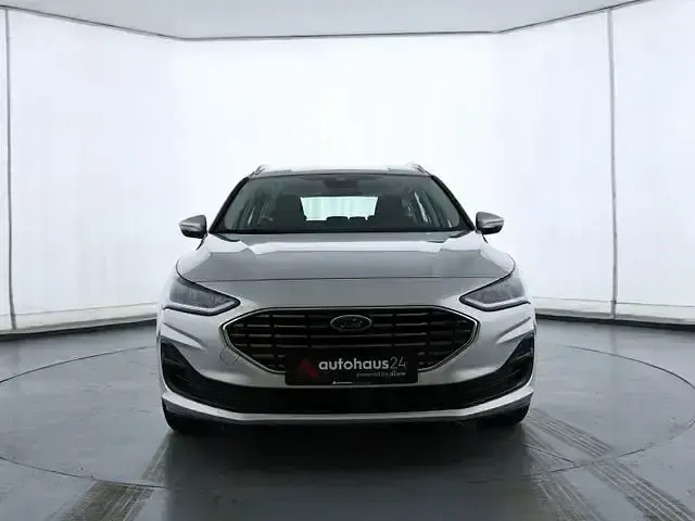 Usado Ford Focus Titanium 116 CV (85 kW) 2023 Plateado Familiar