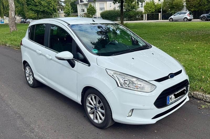 Weiß Gebraucht 2016 Ford B-MAX Titanium Van / Kleinbus | 8.200 € (Fairer Preis) - Bild 1/4