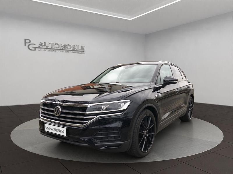 Schwarz Gebraucht 2018 VW Touareg SUV | 34.990 € (Etwas zu teuer) - Bild 1/4