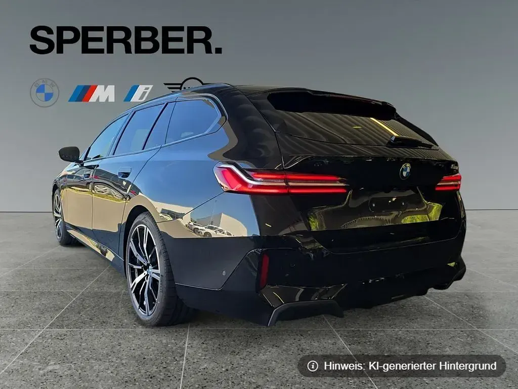 Gebraucht BMW 520 M Sport 190 PS (139 kW) 2025 Schwarz Limousine