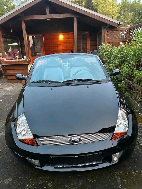 Schwarz Gebraucht 2004 Ford StreetKa Cabrio | 900 € (Superpreis) - Bild 1/4