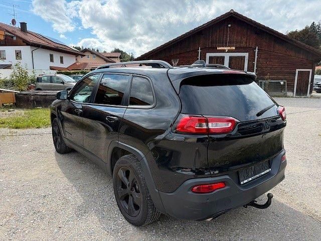 Gebraucht Jeep Cherokee Limited 200 PS (147 kW) 2018 Schwarz SUV