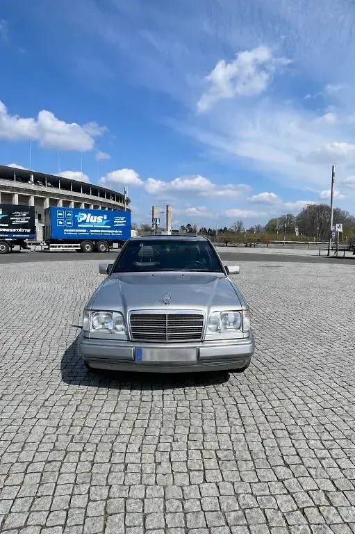 Gebraucht Mercedes 320 220 PS (161 kW) 1994 Silber Limousine