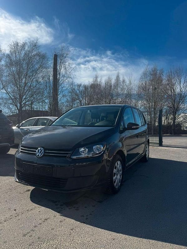 Gebraucht VW Touran Trendline 105 PS (77 kW) 2014 Grau Van / Kleinbus