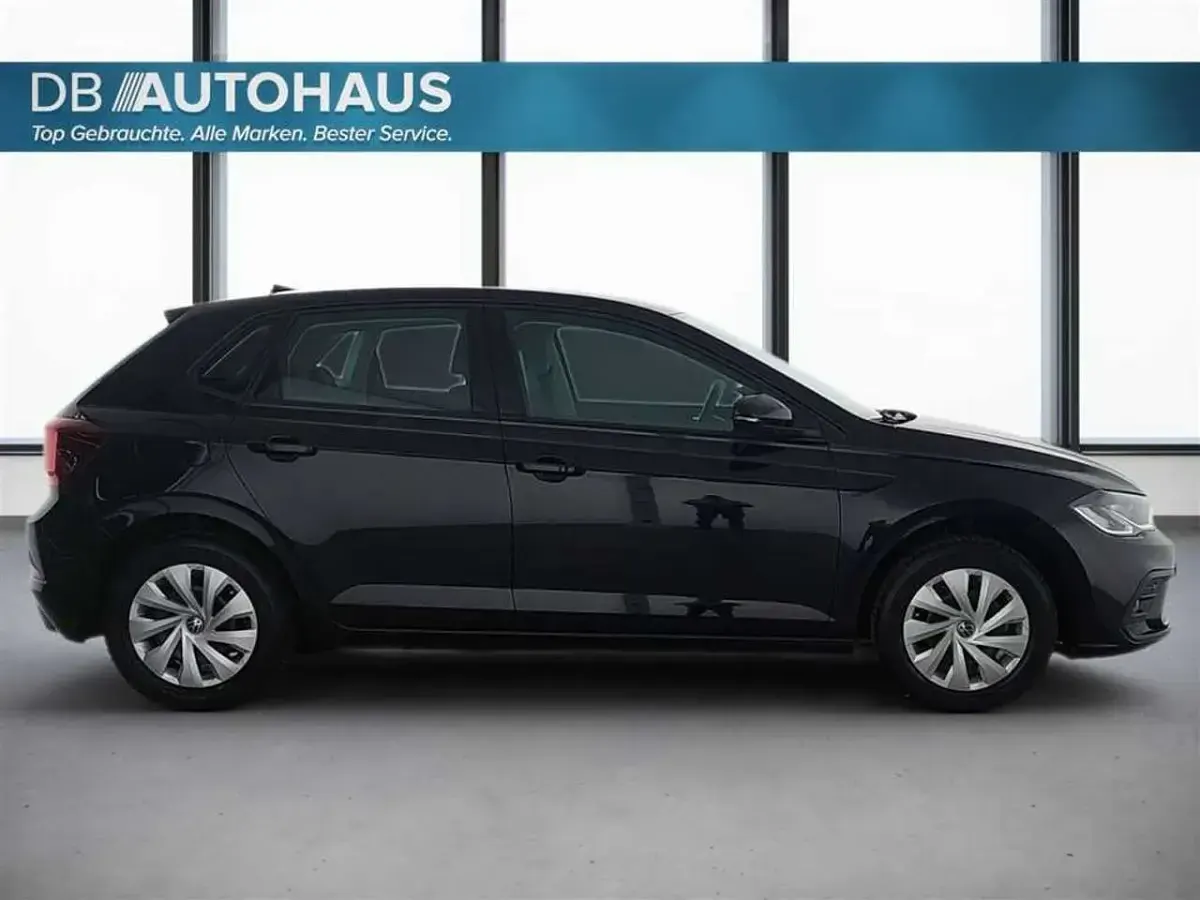 Gebraucht VW Polo Life 95 PS (69 kW) 2024 Schwarz Kleinwagen