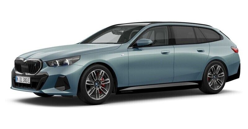 Grün Gebraucht 2024 BMW i5 Comfort Edition Limousine | 65.892 € (Etwas zu teuer) - Bild 1/4