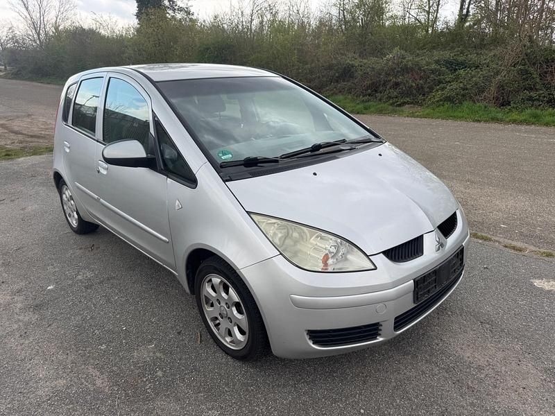 Gebraucht Mitsubishi Colt 95 PS (69 kW) 2005 Silber Kleinwagen