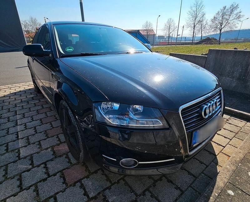 Occasion Audi A3 Ambiente 105 ch (77 kW) 2011 Noir Citadine
