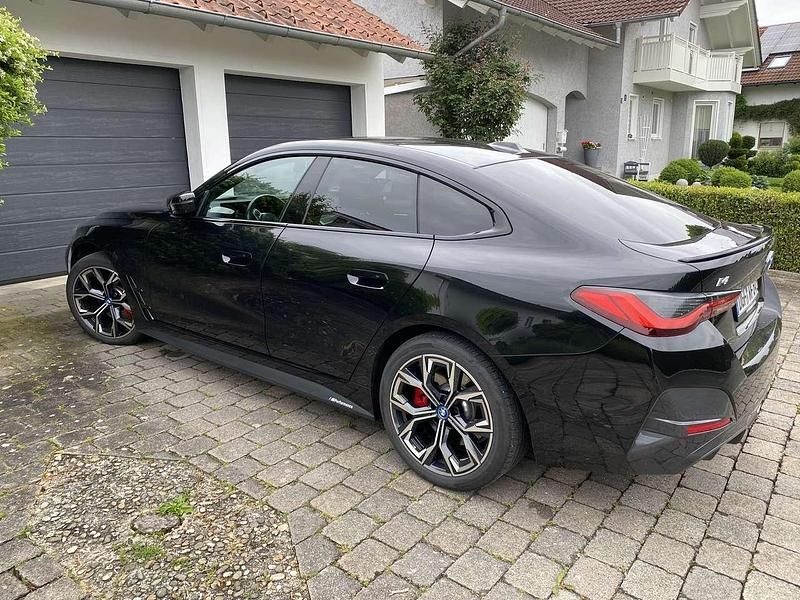 Gebraucht 2023 BMW i4 M Sport Limousine | 39.900 € (Superpreis) - Bild 1/4