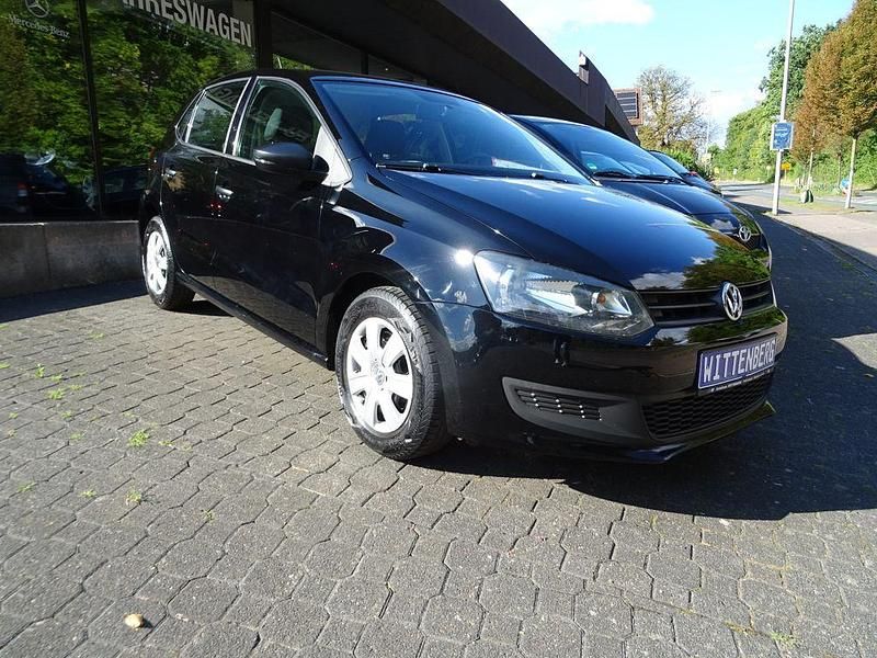 Schwarz Gebraucht 2012 VW Polo Trendline Limousine | 5.950 € (Fairer Preis) - Bild 1/4