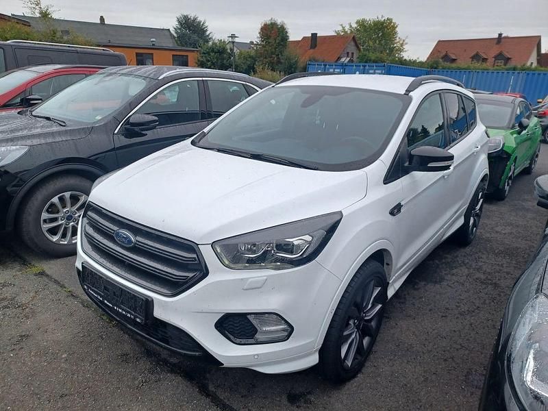 Weiß Gebraucht 2019 Ford Kuga ST-Line SUV | 16.990 € (Fairer Preis) - Bild 1/4