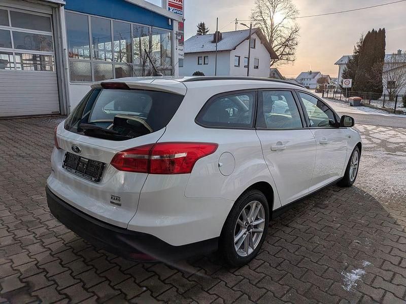 Gebraucht Ford Focus Business Edition 101 PS (74 kW) 2018 Weiß Limousine