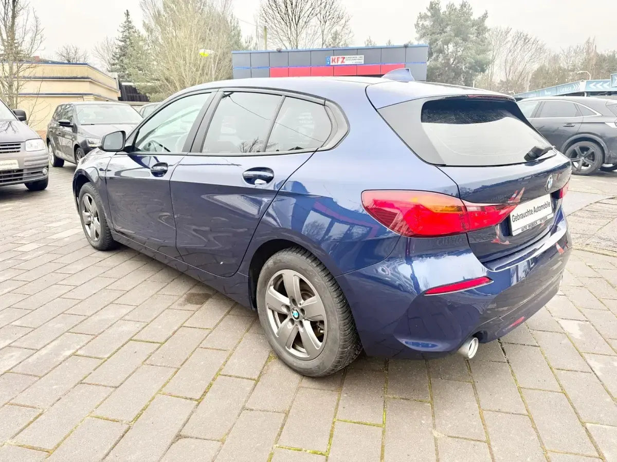 Gebraucht BMW 118 Performance 150 PS (110 kW) 2020 Blau Limousine