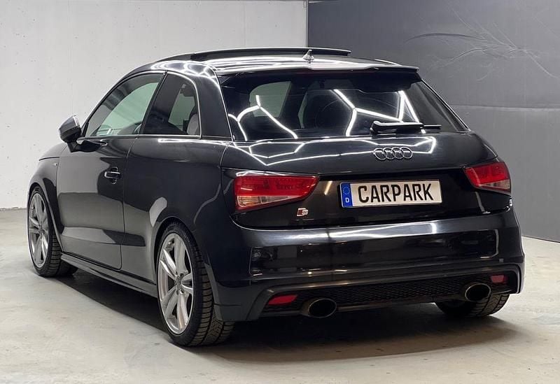 Gebraucht Audi A1 S-Line 185 PS (136 kW) 2010 Schwarz Kleinwagen