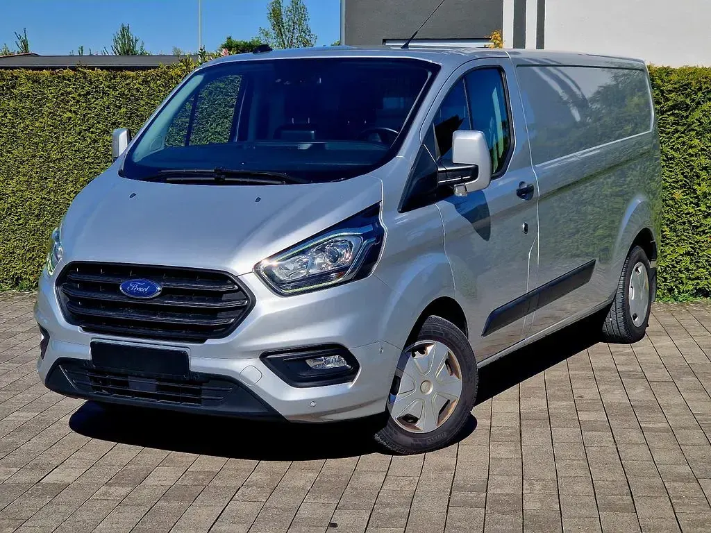 Second-hand Ford Transit Custom 170 CP (125 kW) 2022 Argintiu Monovolum