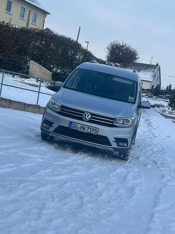 Gebraucht VW Caddy 131 PS (96 kW) 2019 Silber Van / Kleinbus