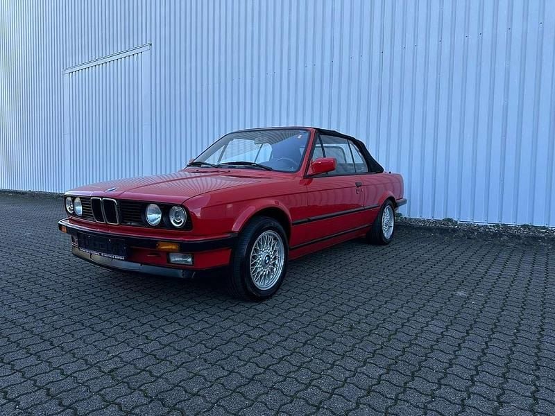 Gebraucht BMW 320 Shadowline 129 PS (94 kW) 1990 Brillantrot (308) Cabrio