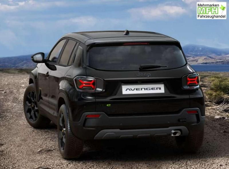 Neu Jeep Avenger North 145 PS (106 kW) 2026 Volcano black SUV