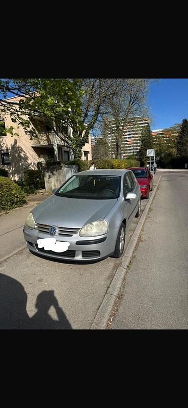Second-hand VW Golf IV 75 CP (55 kW) 2006 Gri Hatchback