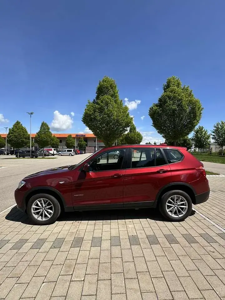 Gebraucht BMW X3 184 PS (135 kW) 2012 Rot SUV