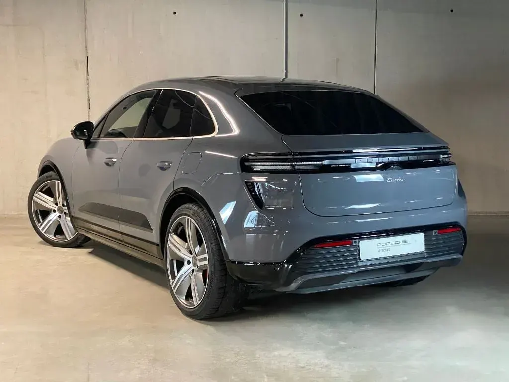 Gebraucht Porsche Macan Turbo 469 kW (639 PS) 2025 Grau SUV