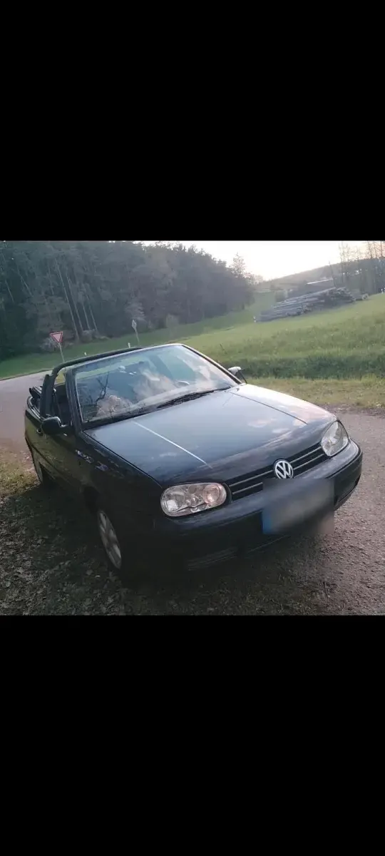 Occasion VW Golf 101 ch (74 kW) 1999 Bleue Cabriolet