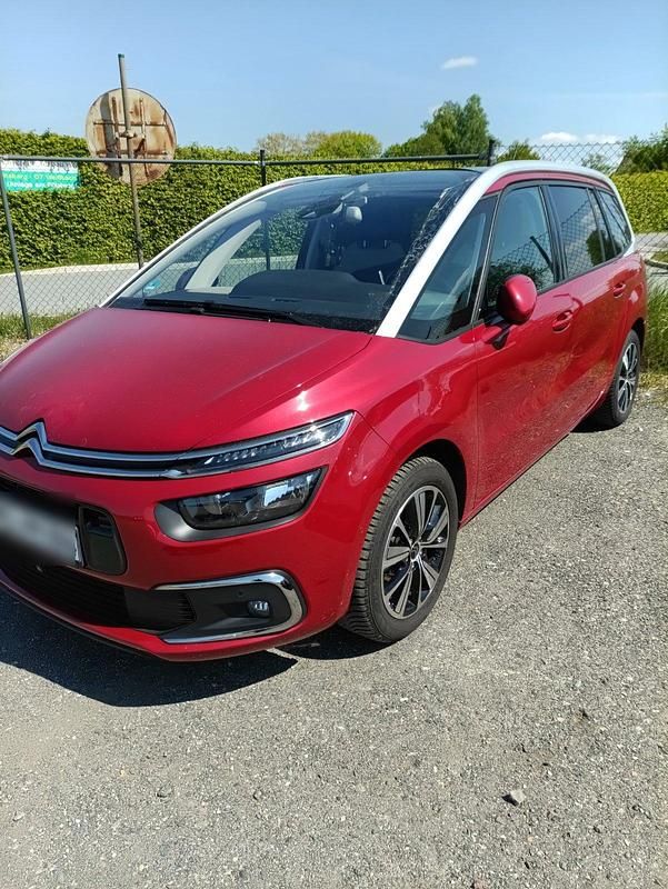 Schwarz Gebraucht 2019 Citroën C4 SpaceTourer Van / Kleinbus | 14.000 € - Bild 1/4