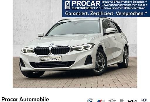 Gebraucht BMW 320e Shadowline 204 PS (150 kW) 2022 Weiß Kombi