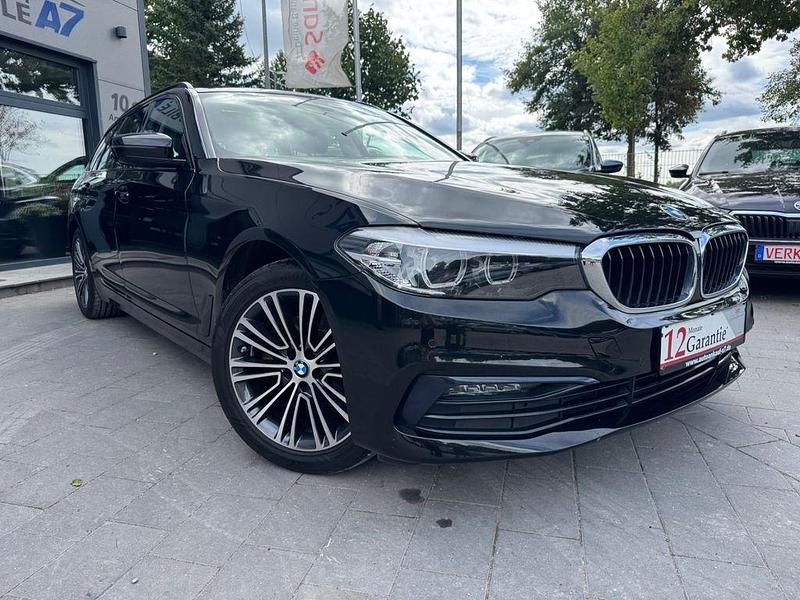 Schwarz Gebraucht 2019 BMW 520 Sport Line Kombi | 24.999 € (Fairer Preis) - Bild 1/4