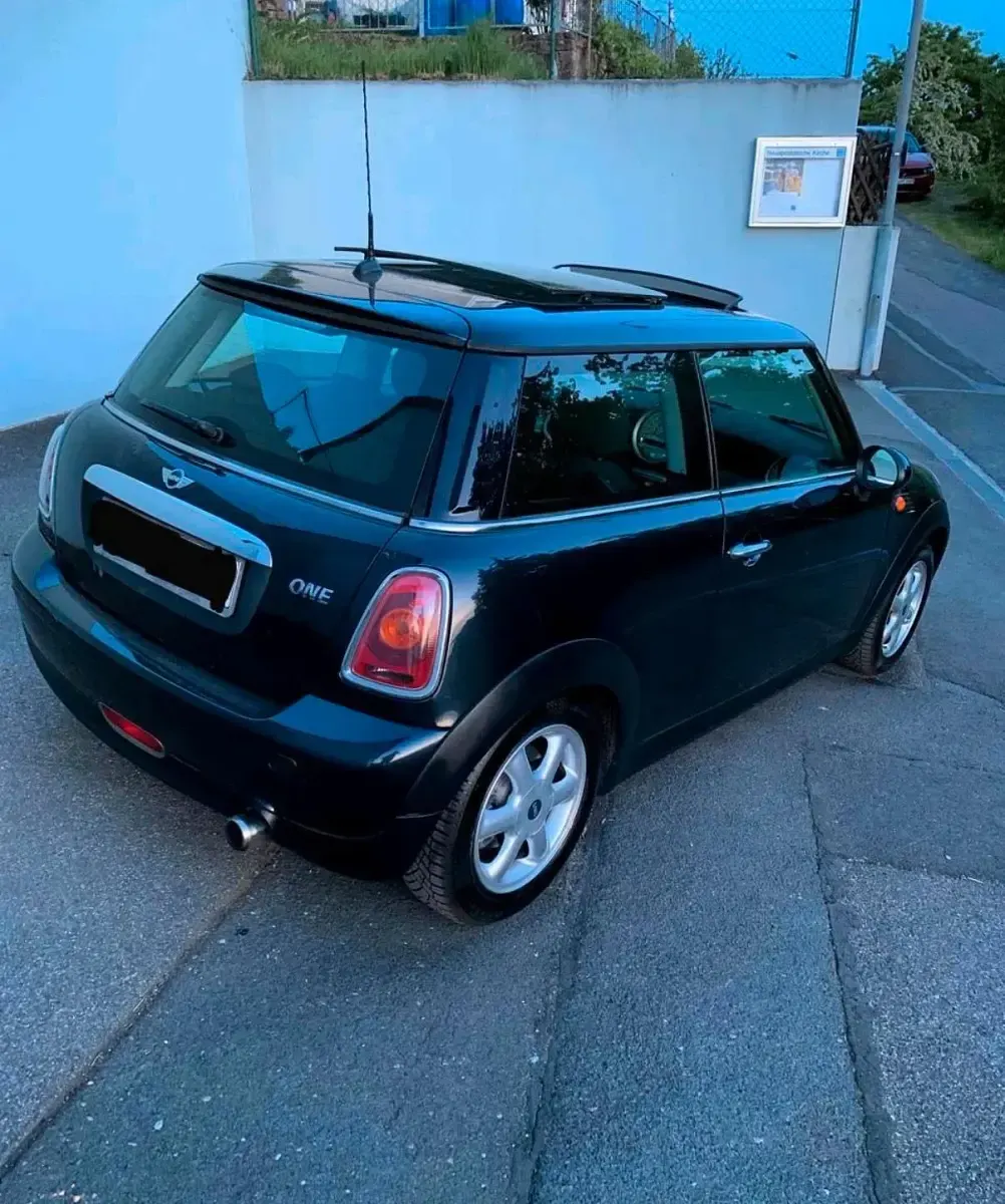 Gebraucht Mini Cooper 95 PS (69 kW) 2008 Schwarz Kleinwagen