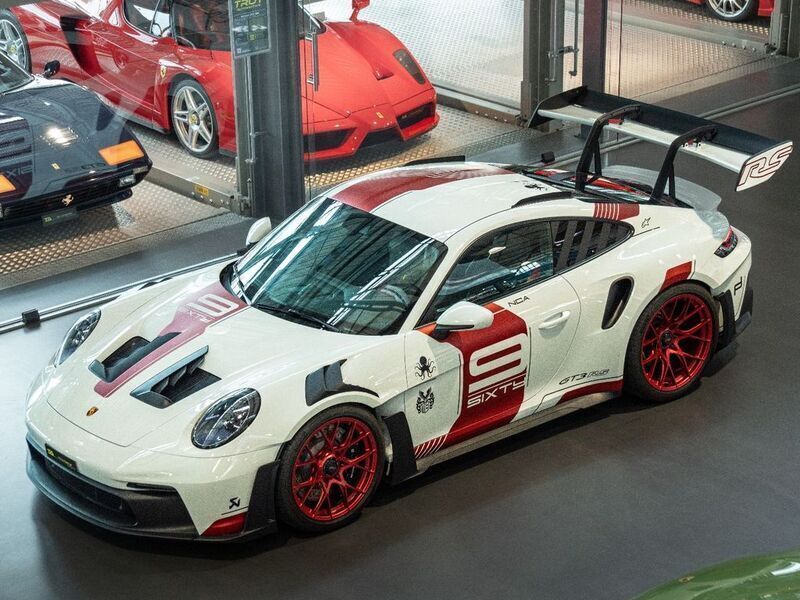 Weiß Gebraucht 2023 Porsche 911 GT3 RS Coupé | 295.900 € - Bild 1/4