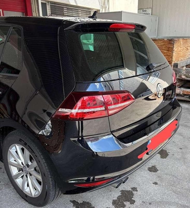 Gebraucht 2016 VW Golf VII Limousine | 12.000 € (Guter Preis) - Bild 1/4