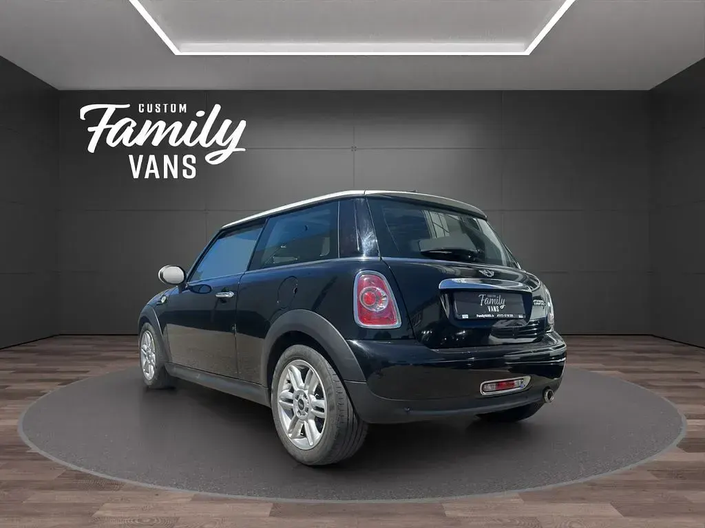 Gebraucht Mini Cooper D 111 PS (81 kW) 2012 Schwarz Kleinwagen