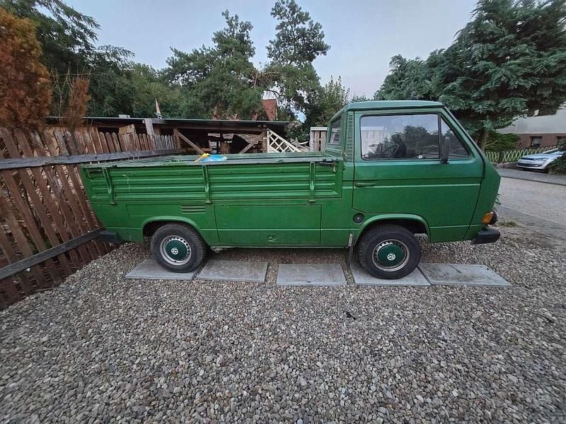Grün Gebraucht 1985 VW T3 Van | 6.000 € - Bild 1/4