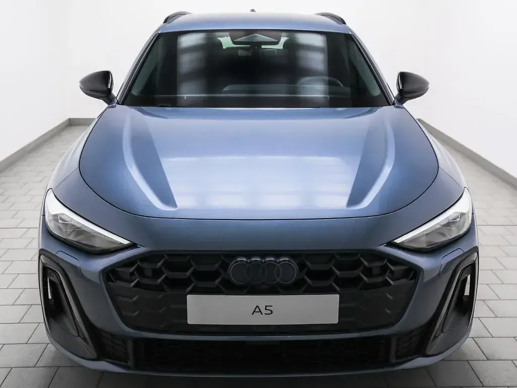 Gebraucht Audi A5 S-Line 204 PS (150 kW) 2025 Blau Kombi