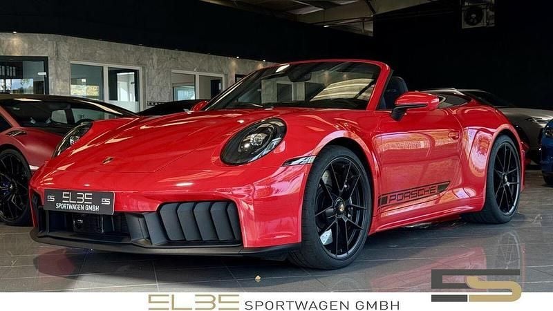 Gebraucht Porsche 911 541 PS (397 kW) 2025 Rot Cabrio