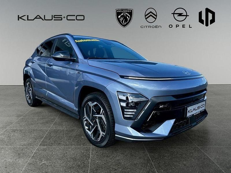Blau Gebraucht 2024 Hyundai Kona N Line SUV | 27.890 € (Etwas zu teuer) - Bild 1/3