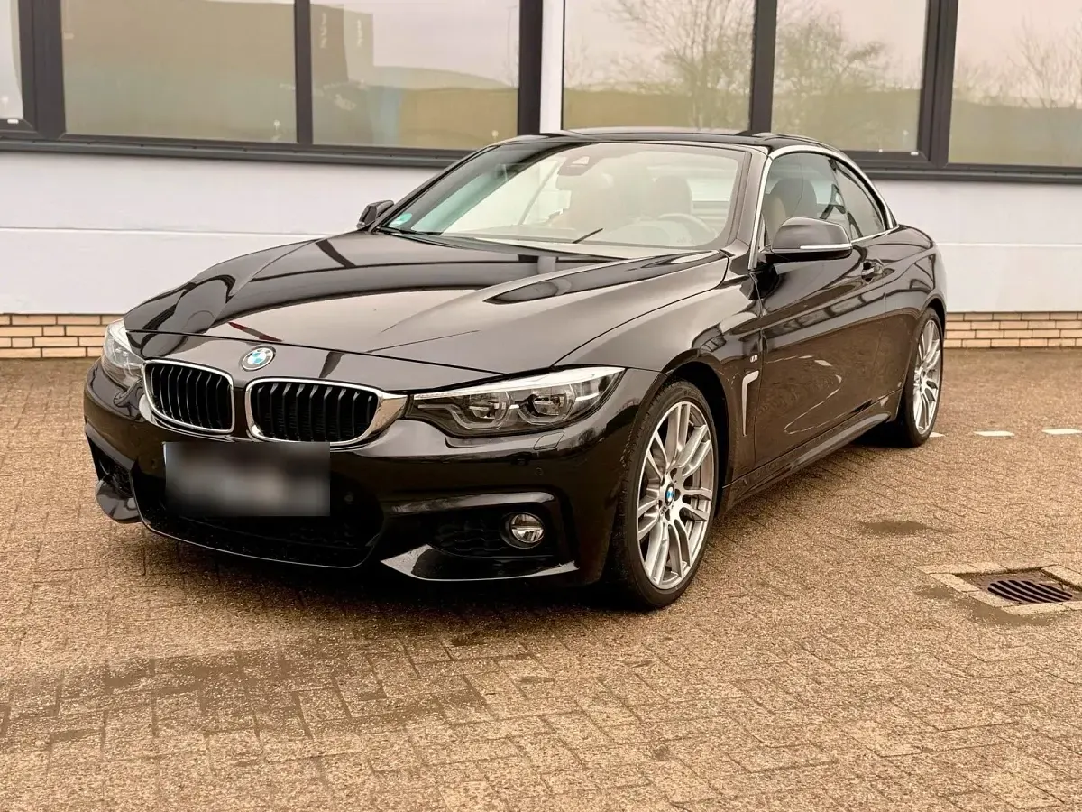 Gebraucht BMW 420 Cabriolet M Sport 190 PS (139 kW) 2019 Schwarz Cabrio