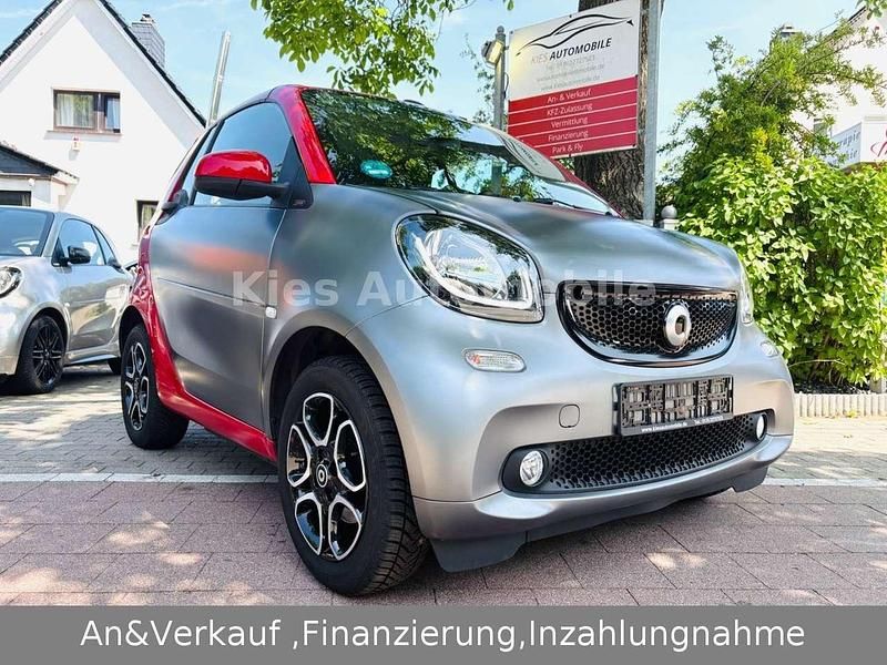 Cbsfarbe dunkelgrau matt Gebraucht 2018 Smart ForTwo Cabrio Passion Cabrio | 14.970 € (Fairer Preis) - Bild 1/4
