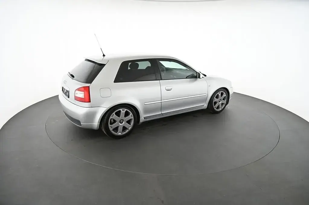 Gebraucht Audi S3 Sport 224 PS (164 kW) 2002 Silber Kleinwagen