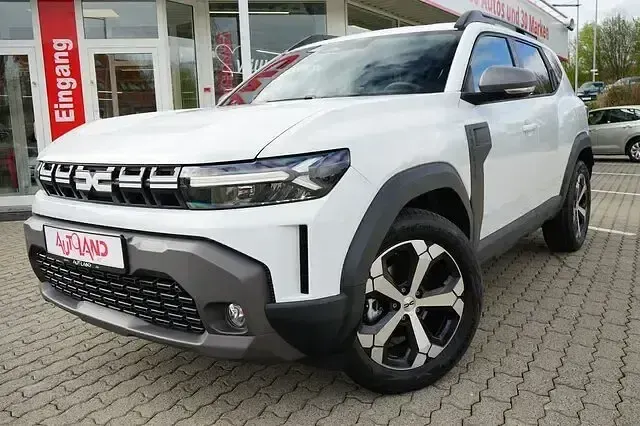 Nouă Dacia Duster 143 CP (105 kW) 2025 Alb SUV