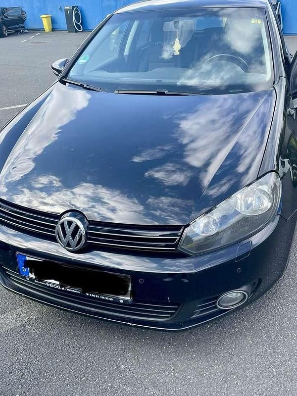 Schwarz Gebraucht 2009 VW Golf VI Comfortline Kleinwagen | 3.000 € (Guter Preis) - Bild 1/4