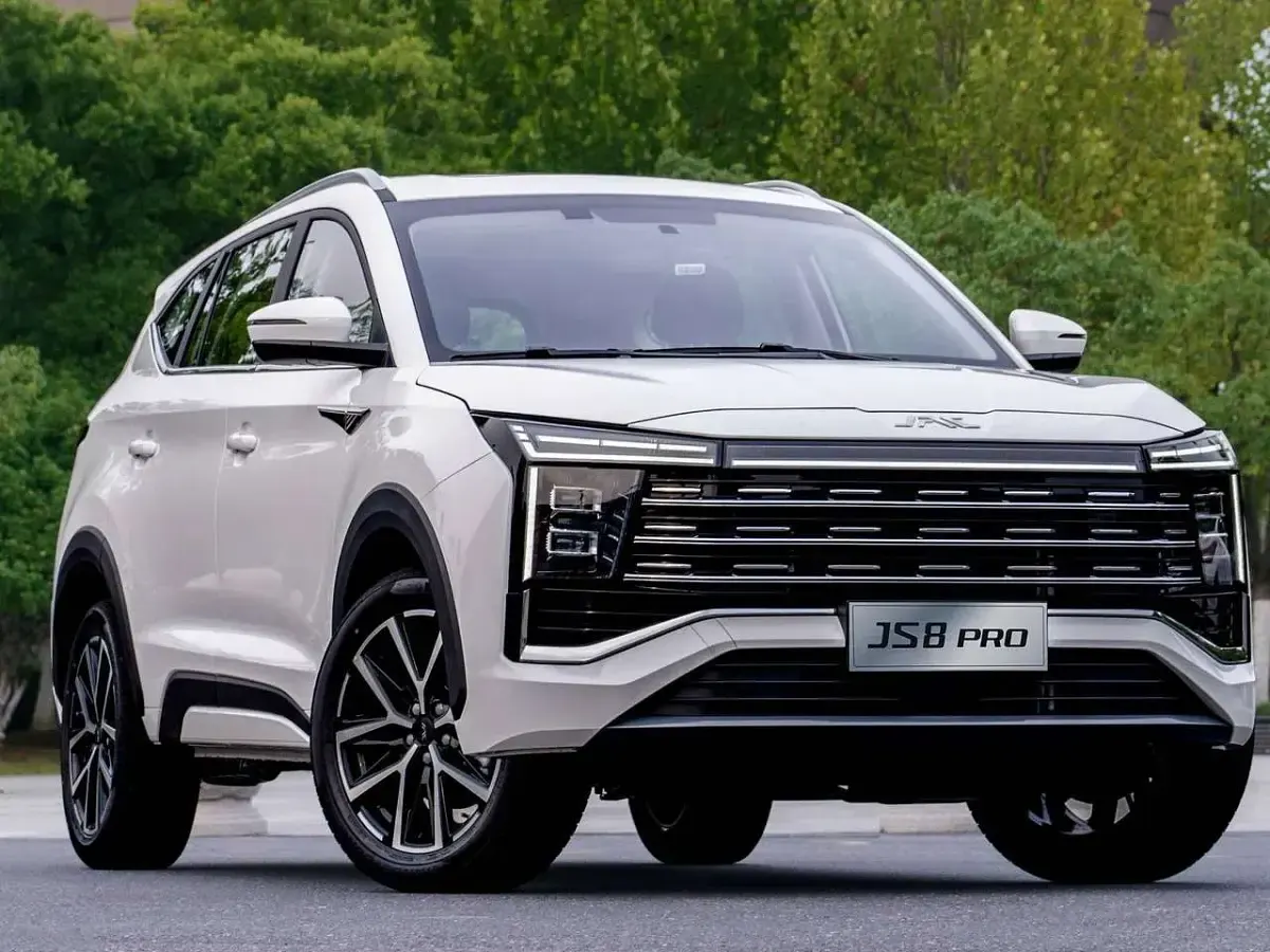 Neu JAC JS8 184 PS (135 kW) 2026 Weiß SUV