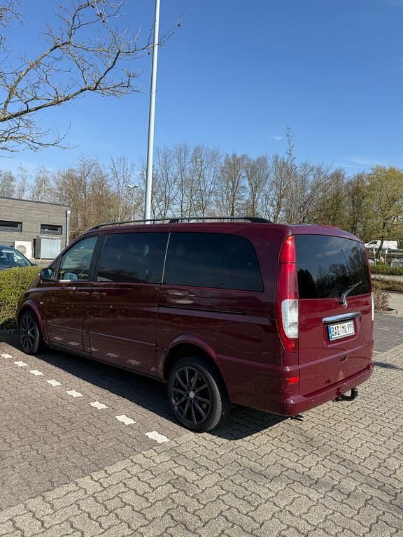 Gebraucht Mercedes Viano 204 PS (150 kW) 2007 Rot Van / Kleinbus