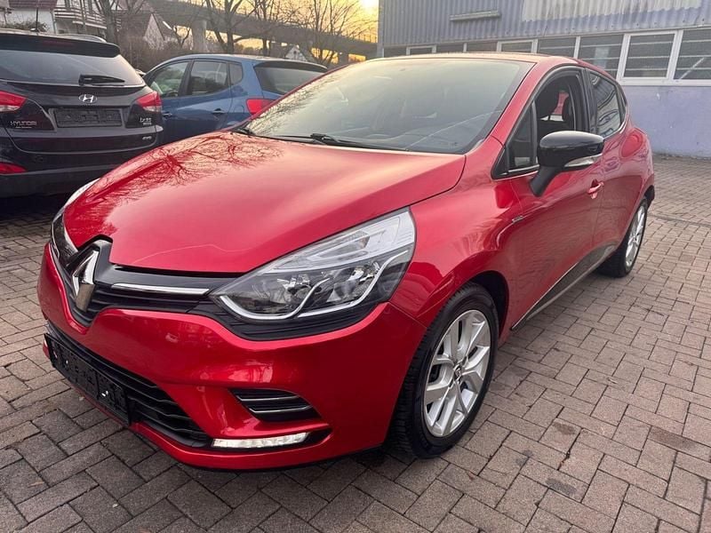 Gebraucht Renault Clio IV LIMITED 118 PS (86 kW) 2018 Rot Kleinwagen