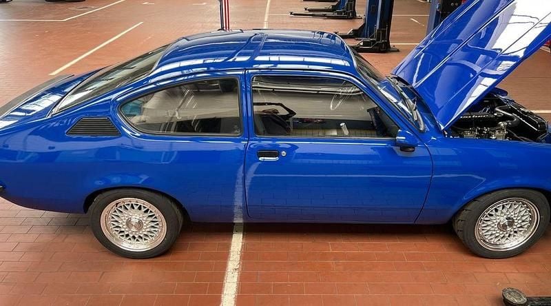 Gebraucht Opel Kadett 140 PS (102 kW) 1987 Blau Kleinwagen