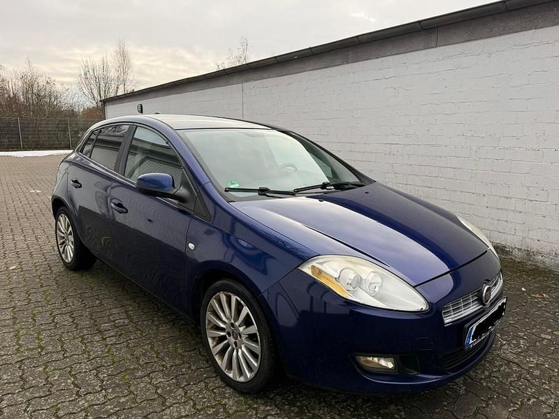 Blau Gebraucht 2008 Fiat Bravo Kleinwagen | 500 € (Superpreis) - Bild 1/4